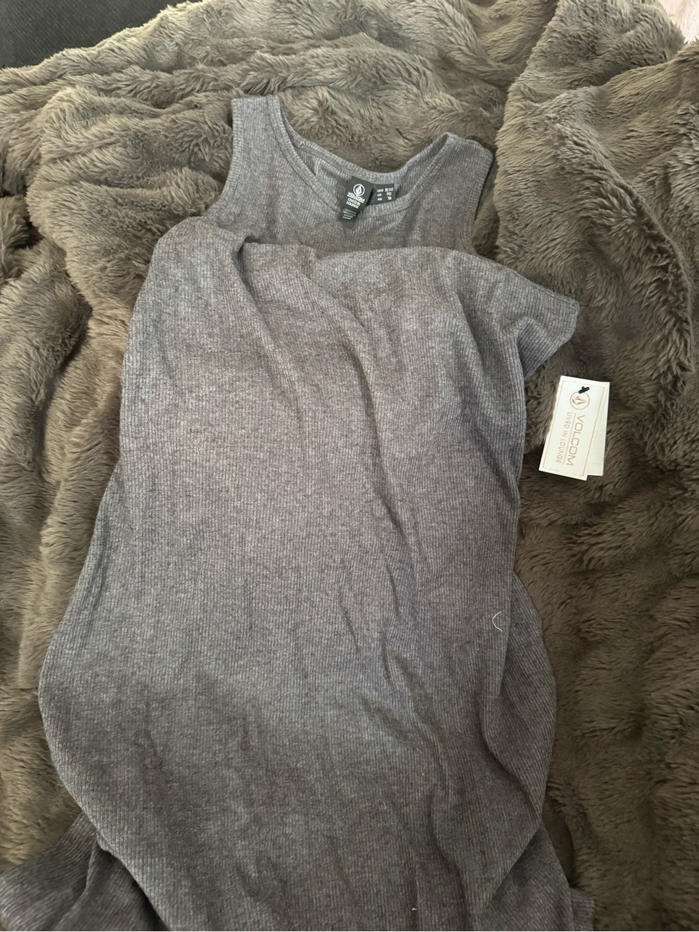 Volcom Women's Heather Gray Ribbed Tank